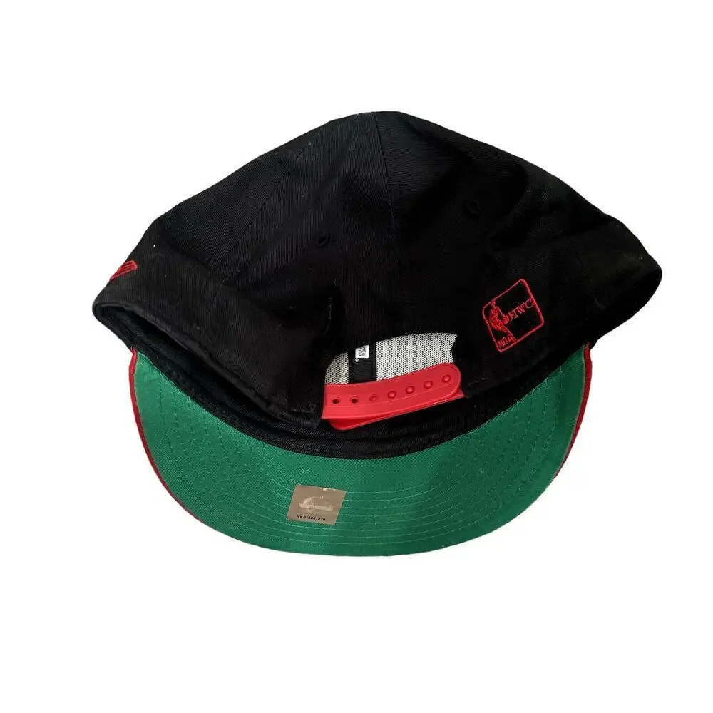 NBA Hardwood Classics Miami Heat New Era Embroidery Snapback Cap in Red, Size OS